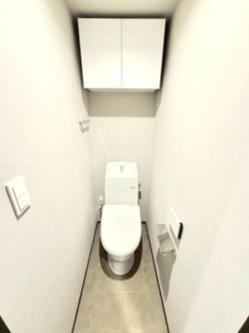 コンポジット渋谷初台|温水洗浄便座つきのトイレです