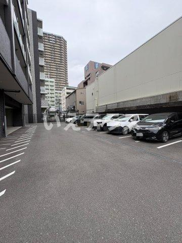 エスリード神戸兵庫駅マリーナスクエアの駐車場