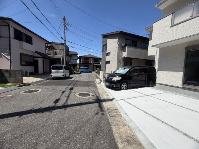 明石市東二見新築の前面道路含む現地写真