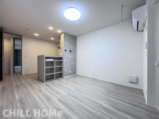 D-ROOM歌川町の居間・リビング|他社様掲載物件もまとめてご紹介、ご案内可能です(^^)/