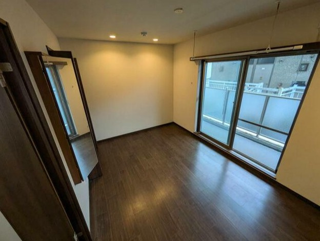 【洋室】エルスタンザ通町