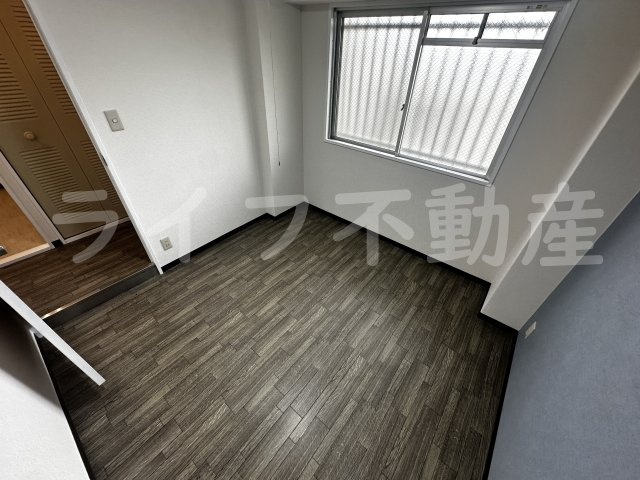 シロハイヌ吉田の洋室|個人の部屋や寝室として使える洋室です