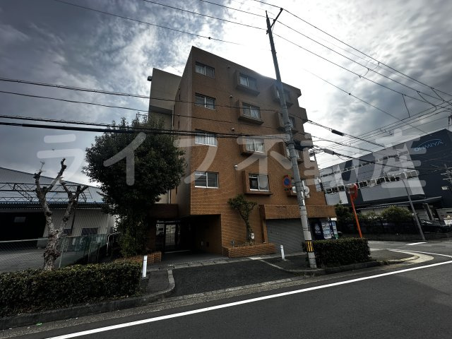 シロハイヌ吉田の外観|おしゃれな外観です