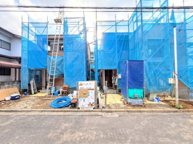 戸塚区上倉田町　新築戸建て　第3の外観|◆一戸建てを中心とした街並みが整然と続き、周辺は高い建物が建っていないので、緑の多い閑静な趣を感じる環境です。街並みや周辺環境も重要なポイントです！！