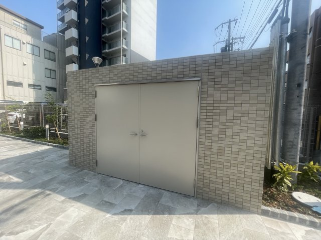 アドバンス大阪ルアナ