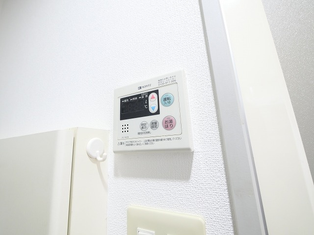 TOMIO　BASEの設備|給湯リモコンです