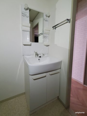 紙谷第３マンション　仲介手数料無料の洗面所