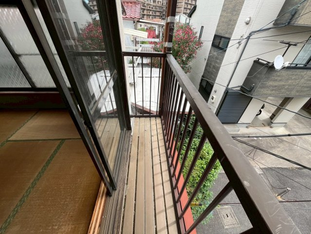 南浦和太田窪戸建てのバルコニー