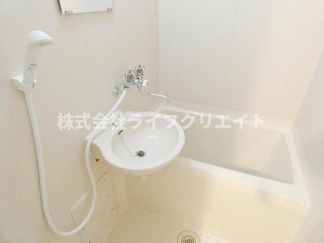 村野旭が丘ビルの浴室