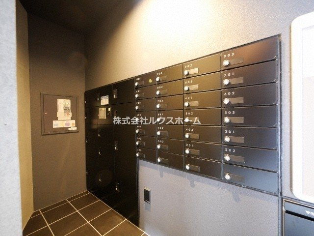 プレミアムコート千里丘のその他共用部分