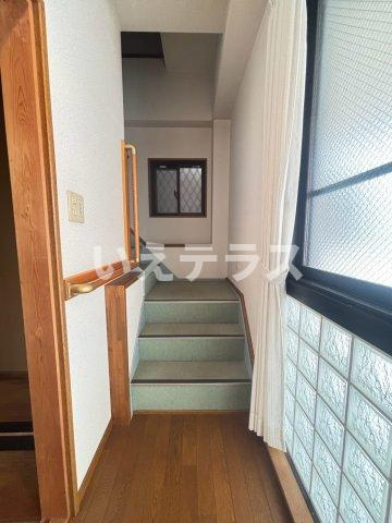 花隈町戸建の内装