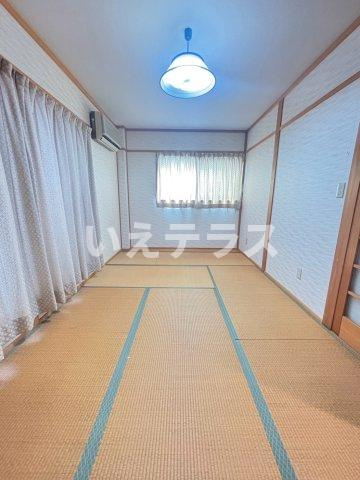花隈町戸建の和室