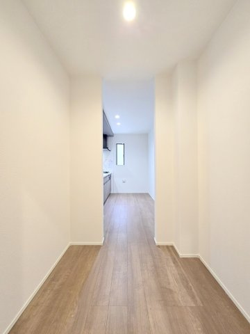 青梅市新町5丁目 新築戸建 全4棟のその他|パントリー