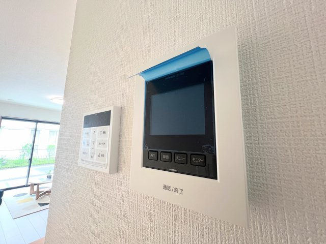 青梅市裏宿町　全5棟　新築戸建の防犯設備