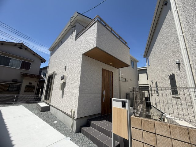 明石市二見町西二見新築