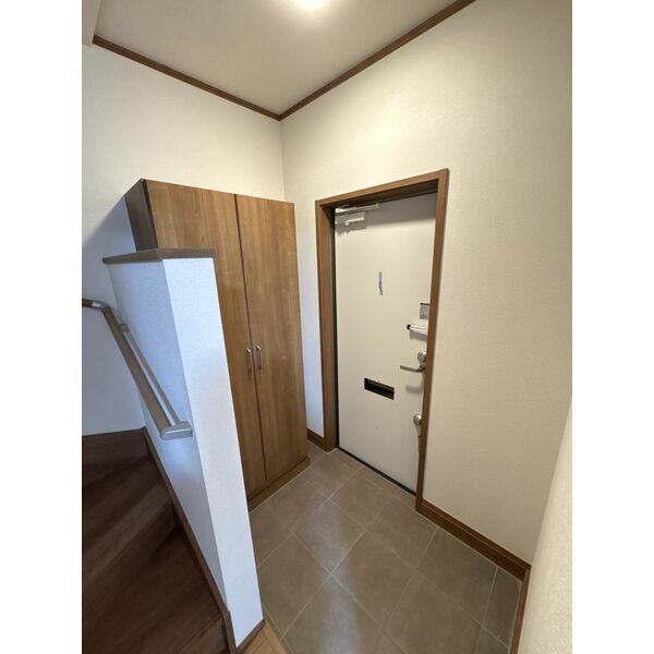 シェモアの玄関