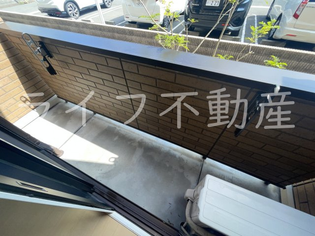 コンフォールミタニのバルコニー|落ち着いた時間を過ごせるバルコニーです