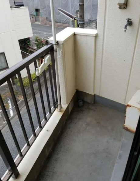 ローズマンション白糸台第2のバルコニー|※別号室参考写真です