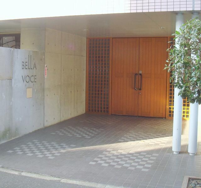 ＢＥＬＬＡＶＯＣＥのエントランス