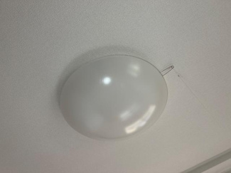 【設備】 | エヴァーグリーン | 照明器具