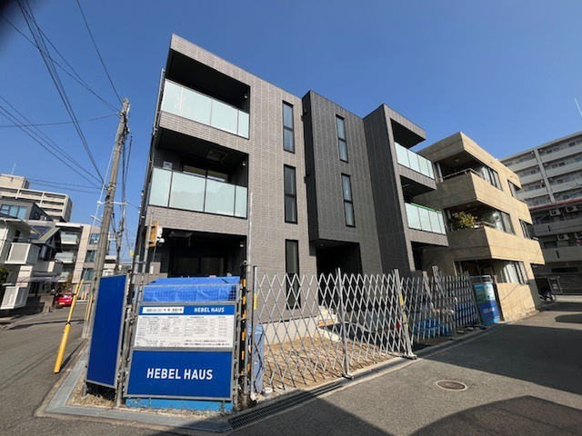 Urban　RISM  Court　西宮北口の外観