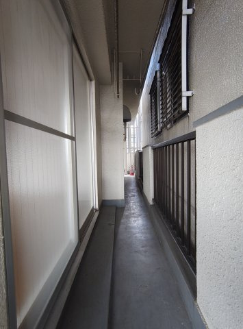辰巳マンションのバルコニー