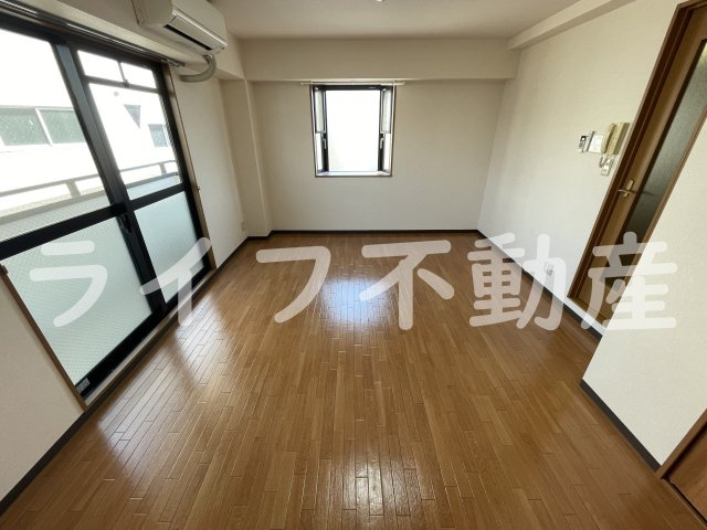 シャトルウエストの寝室|寝室にいかがでしょうか