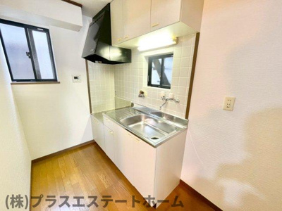 【キッチン】 | 二葉町3丁目軽ガレージ付き戸建