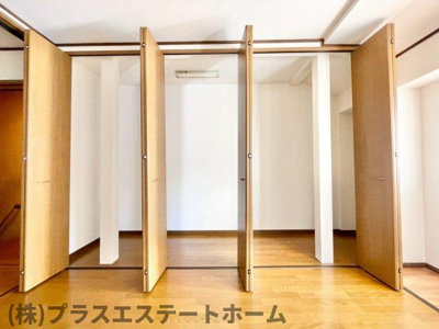 【収納】 | 二葉町3丁目軽ガレージ付き戸建