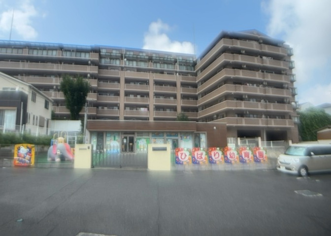 【外観】 | モラーダ厚木プレステージ | 隣家の土地はどうなっているのか、生活利便施設が近くにあるのか、学校まで近いかなど、お客様のライフスタイルにあわせたイメージが重要です。また、近くにあると困る施設が近くにないかも確認するといいでしょう。