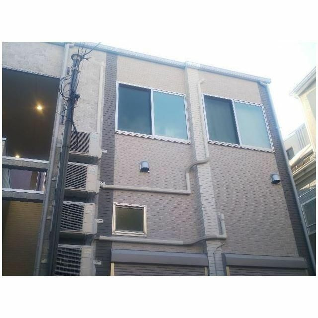グランフィオーレ本町の外観