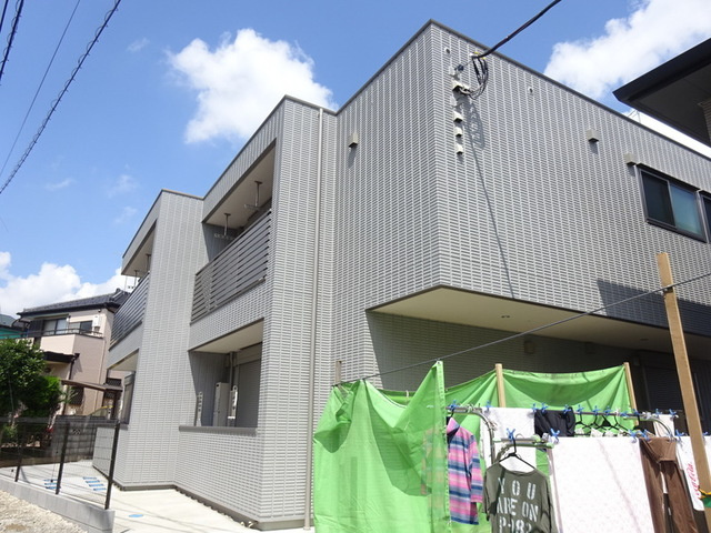 クレストコートの外観|駅または現地お待ち合わせでのご案内も可能です