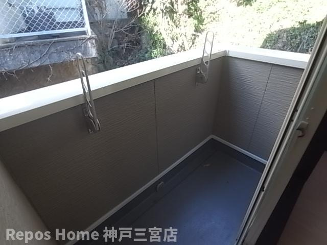 グランシャリオ山本通3のバルコニー