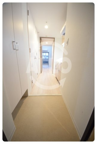 エスリード大阪上本町グリーズの内装|エスリード大阪上本町グリース　廊下