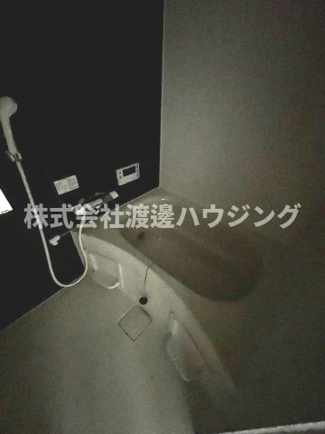 アート吹田泉町の浴室