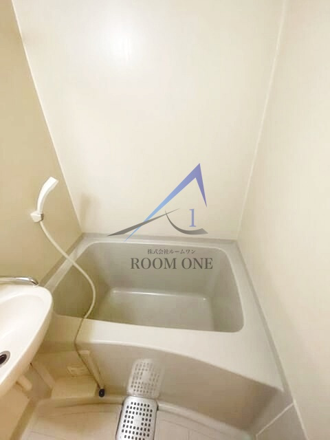 輝ハウスＢの浴室|お風呂です。