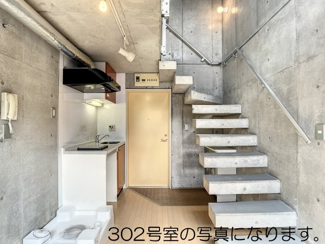 サンクレールの居間・リビング|写真は302号室のものです