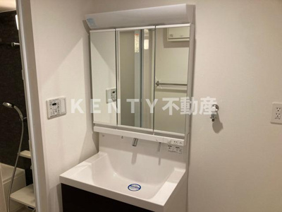 【洗面所】 | キャナルテラス品川 | 使いやすい洗面所です