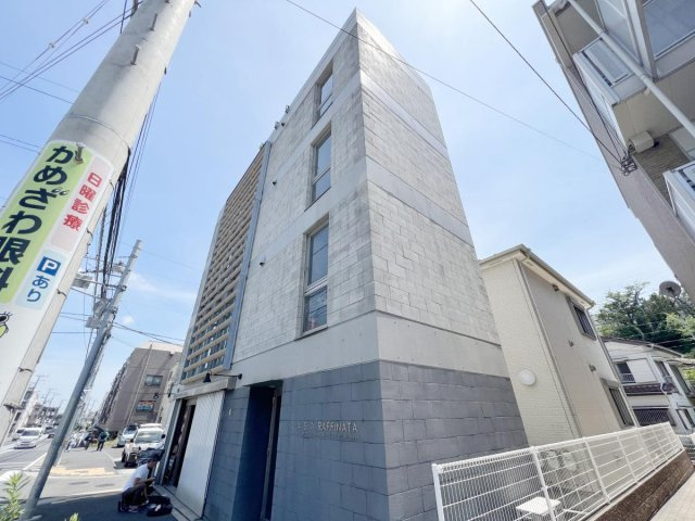 ＣＡＳＡ　ＲＡＦＦＩＮＡＴＡの外観