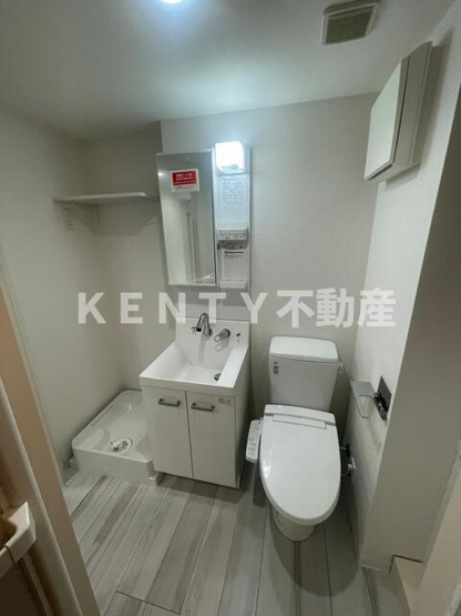 【トイレ】 | L’Allure不動前 | 清潔感のあるトイレです