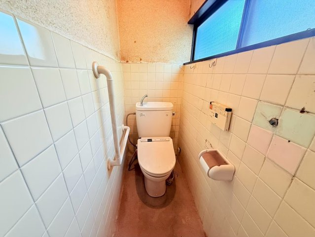 筑西市　乙　中古戸建のトイレ