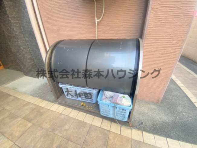 【その他共用部分】 | 　橋爪ビル | 専用ごみ置き場です