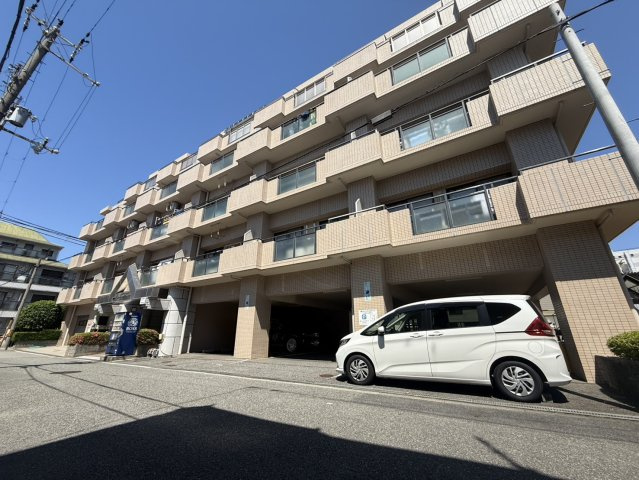 コーラル針中野の外観