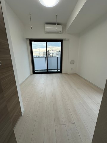 クレヴィスタ横浜鶴見の居間・リビング
