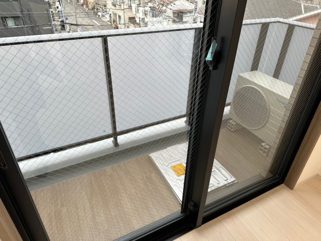 クレヴィスタ横浜鶴見のバルコニー