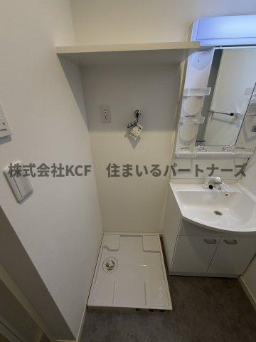 レアルノアールの洗面所|ゆったりとスペースのある洗面所