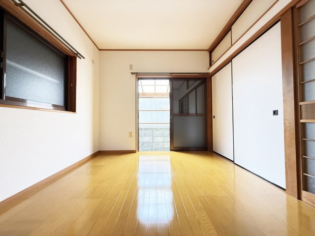 一宮東町平屋の洋室