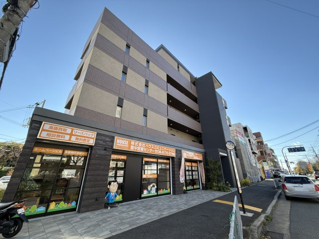 ラ プロスぺリテの外観