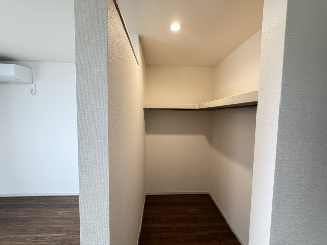 吉岡町大久保　築浅中古住宅の収納