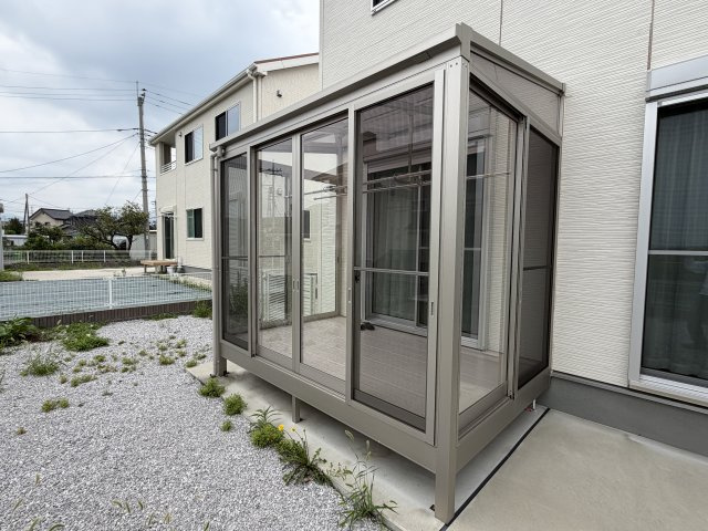 吉岡町大久保　築浅中古住宅のその他|サンルーム